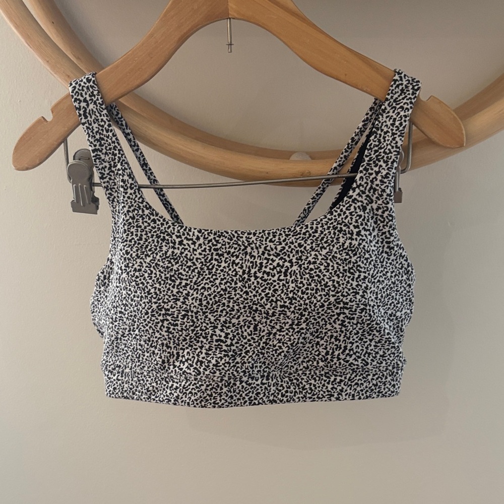 Athleta Black and White Patterned Bra